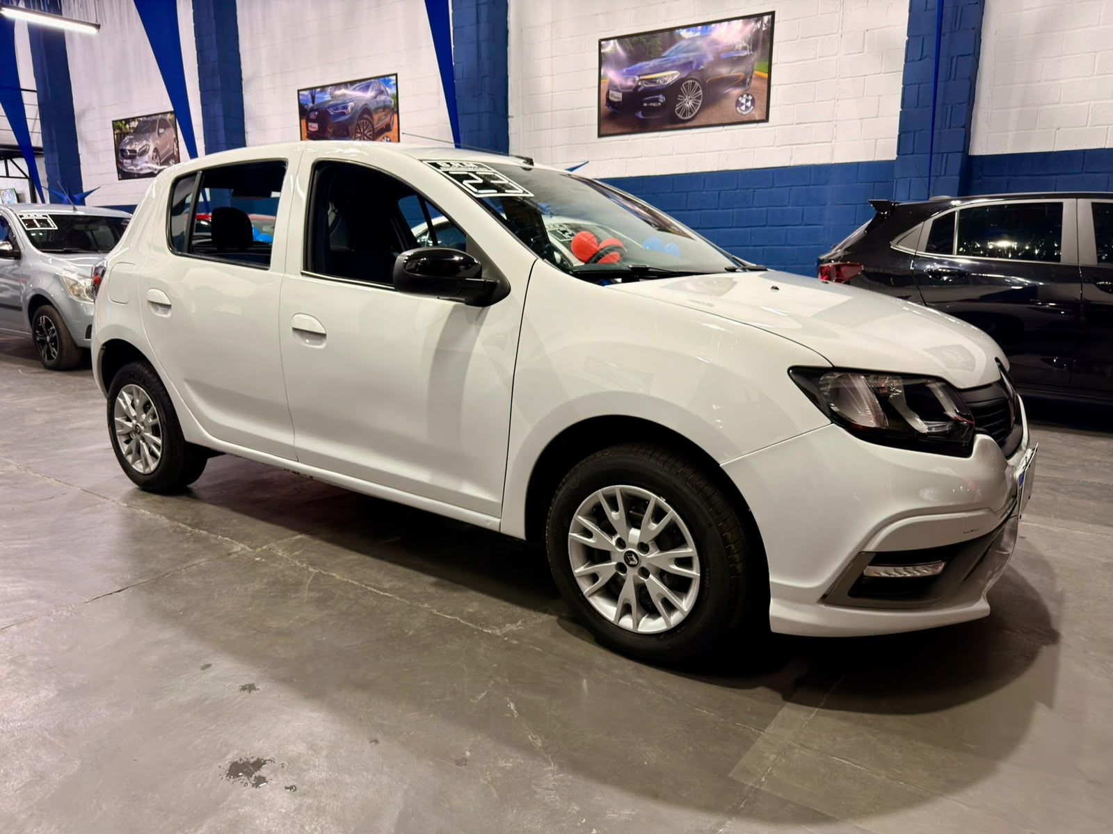 RENAULT SANDERO